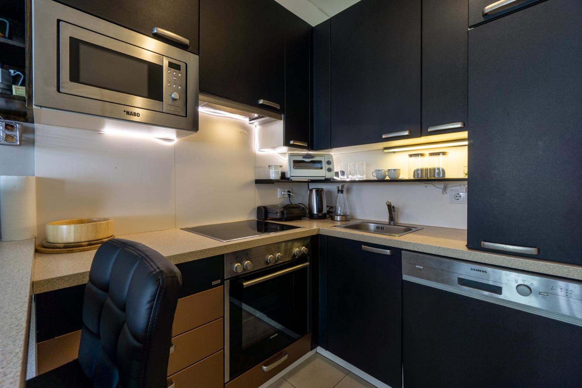 Apartment With Garden Close To Stadthalle, Westbahnhof ウィーン エクステリア 写真